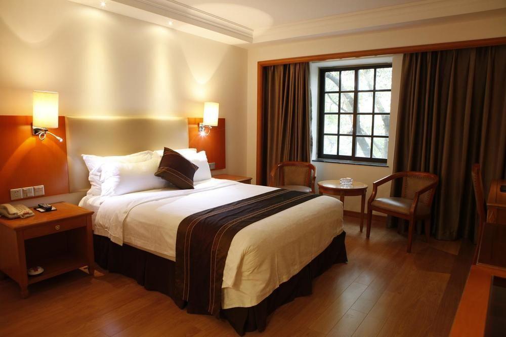 Guangzhou Yuehai Hotel מראה חיצוני תמונה