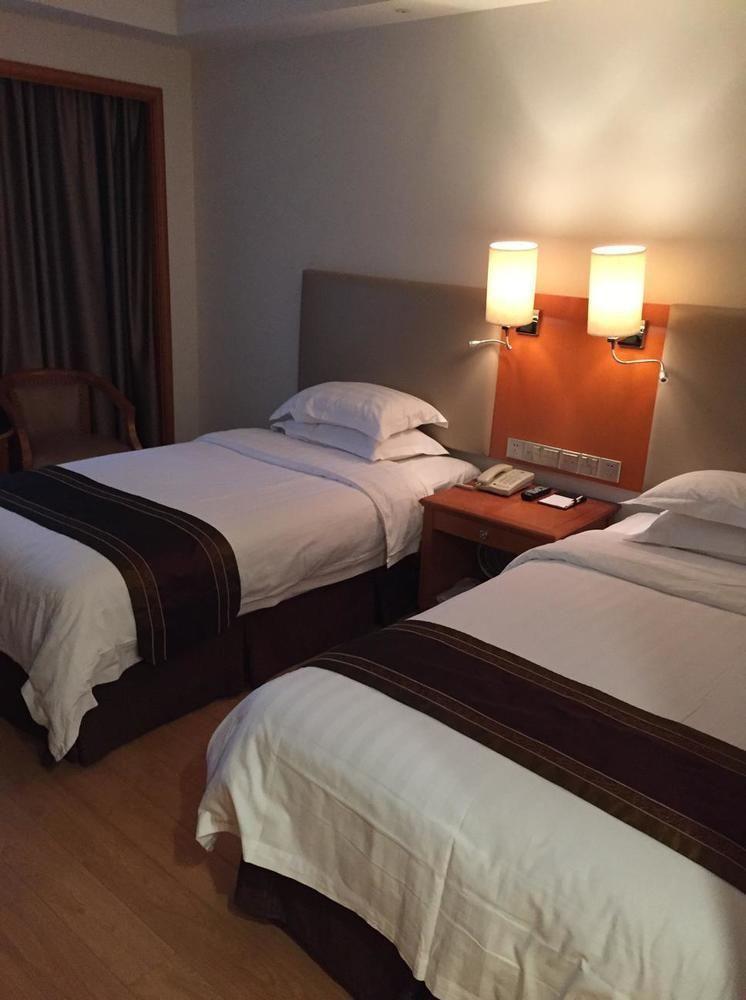 Guangzhou Yuehai Hotel מראה חיצוני תמונה