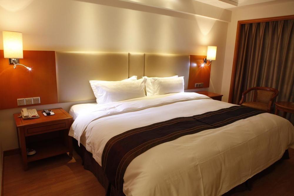 Guangzhou Yuehai Hotel מראה חיצוני תמונה